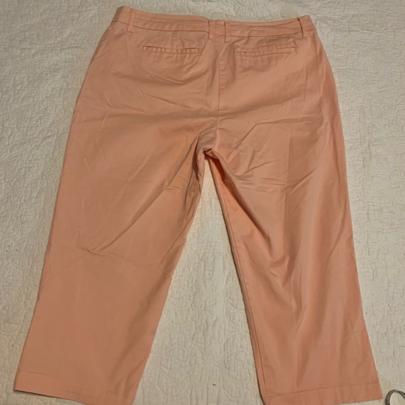 Croft and barrow Capris Stretchy - Picture 2 of 6